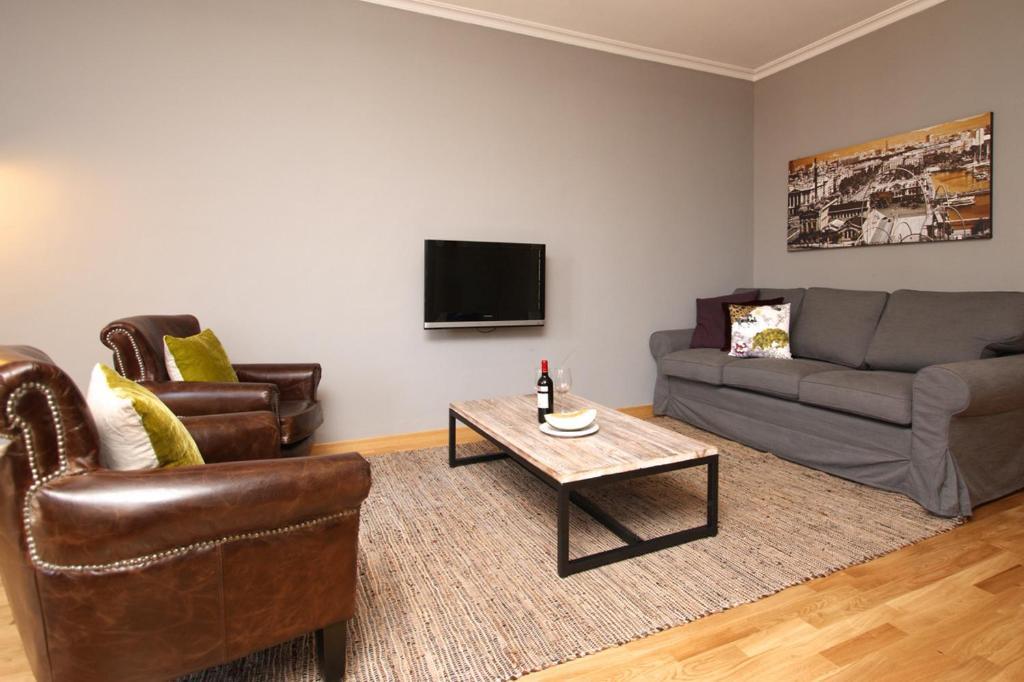 Short Stay Group Paseo De Gracia Serviced Apartments Barselona Oda fotoğraf