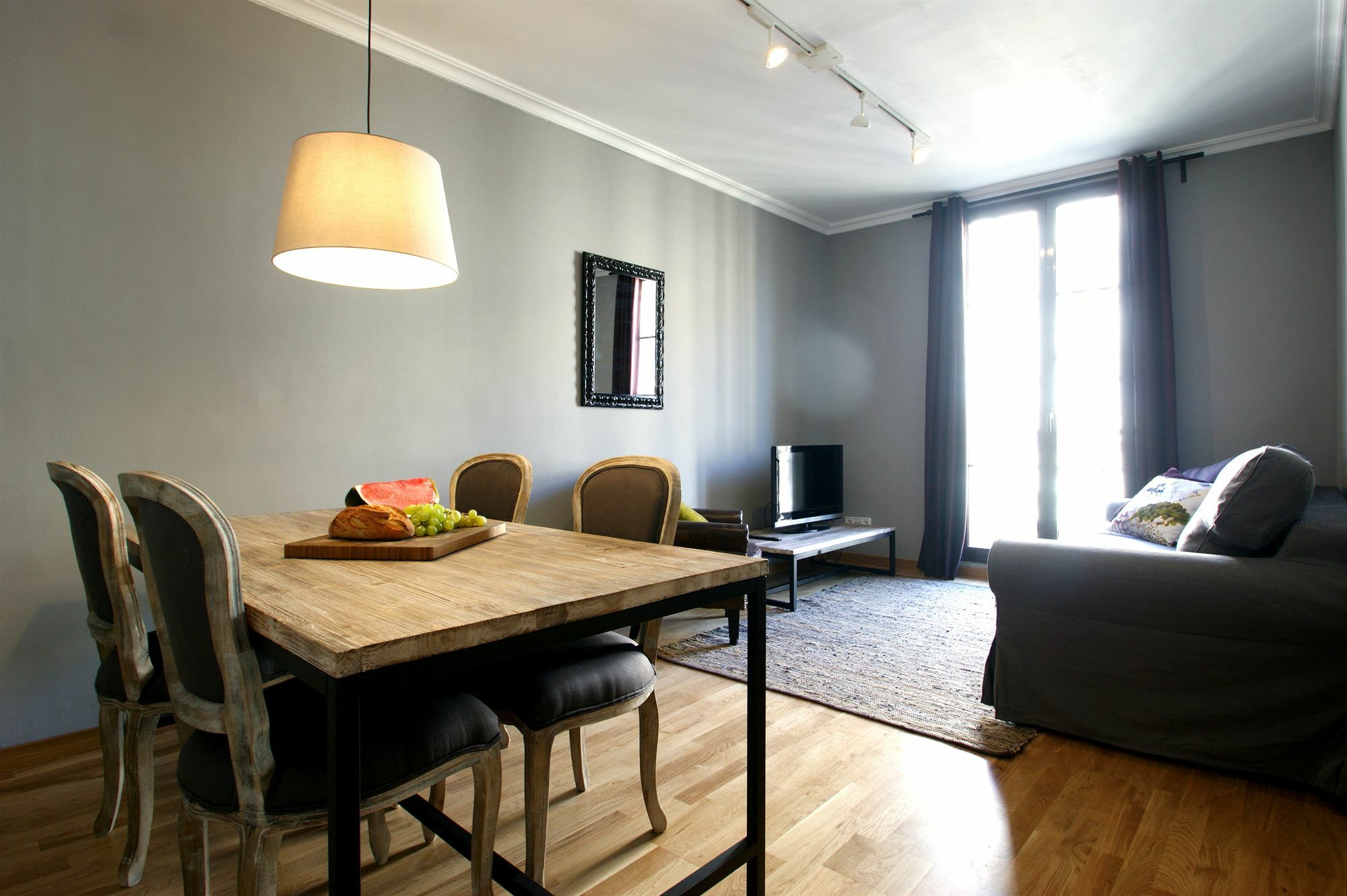 Short Stay Group Paseo De Gracia Serviced Apartments Barselona Dış mekan fotoğraf